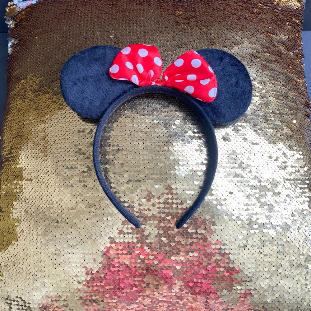 Minnie Mouse Headband